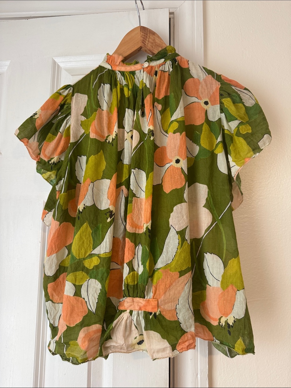 Trovata Birds of Paradise Carla Highneck Shirt Green Floral size XS - Picture 10 of 14